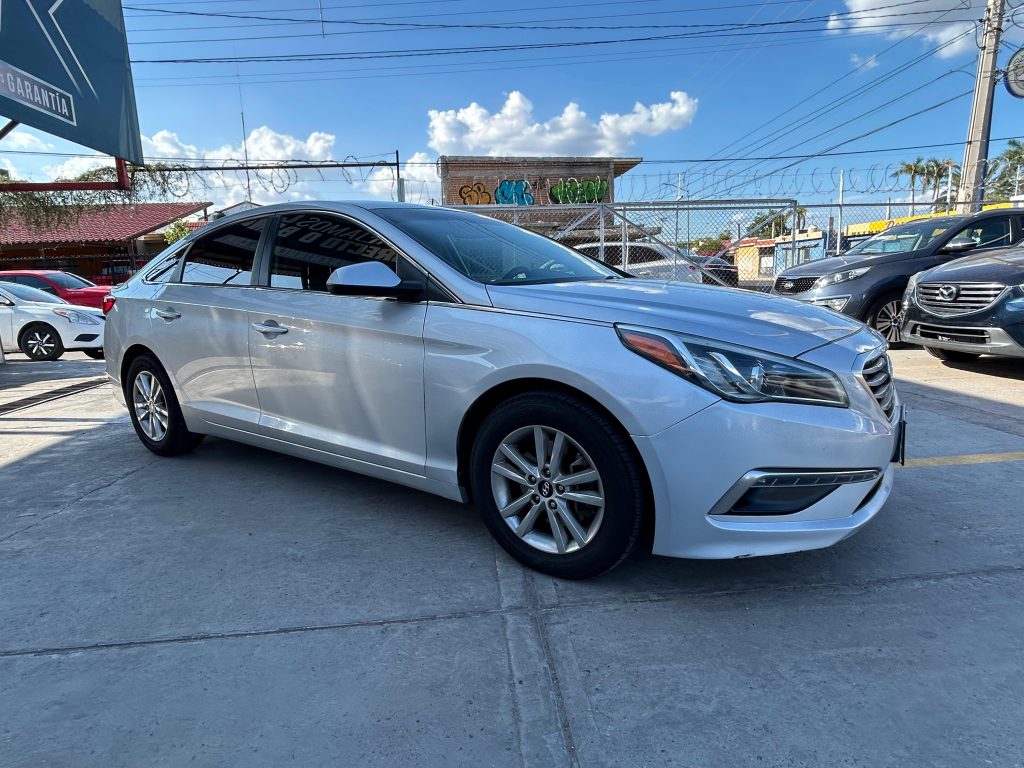 HYUNDAI SONATA GLS 2015