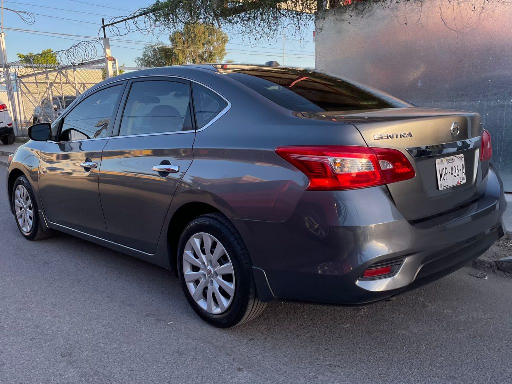 NISSAN VERSA ADVANCE 2016