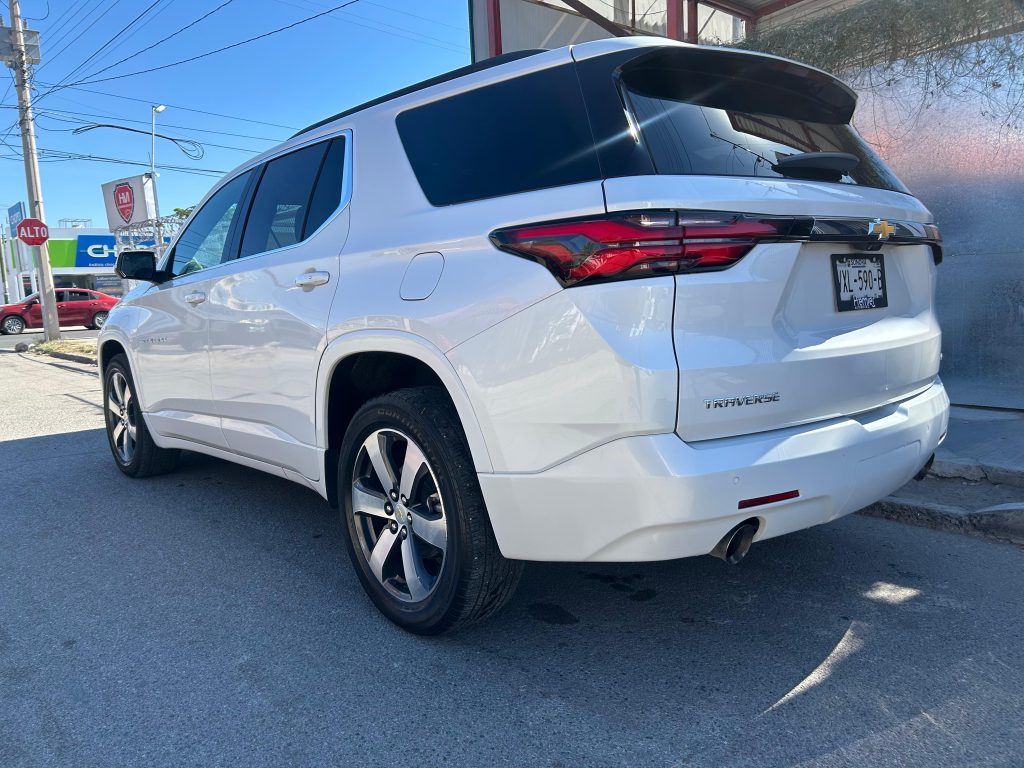 CHEVROLET TRAVERSE LT 2022