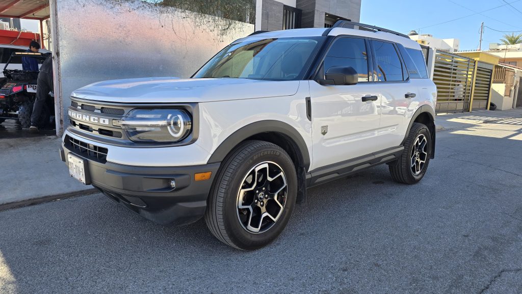 FORD BRONCO 2022