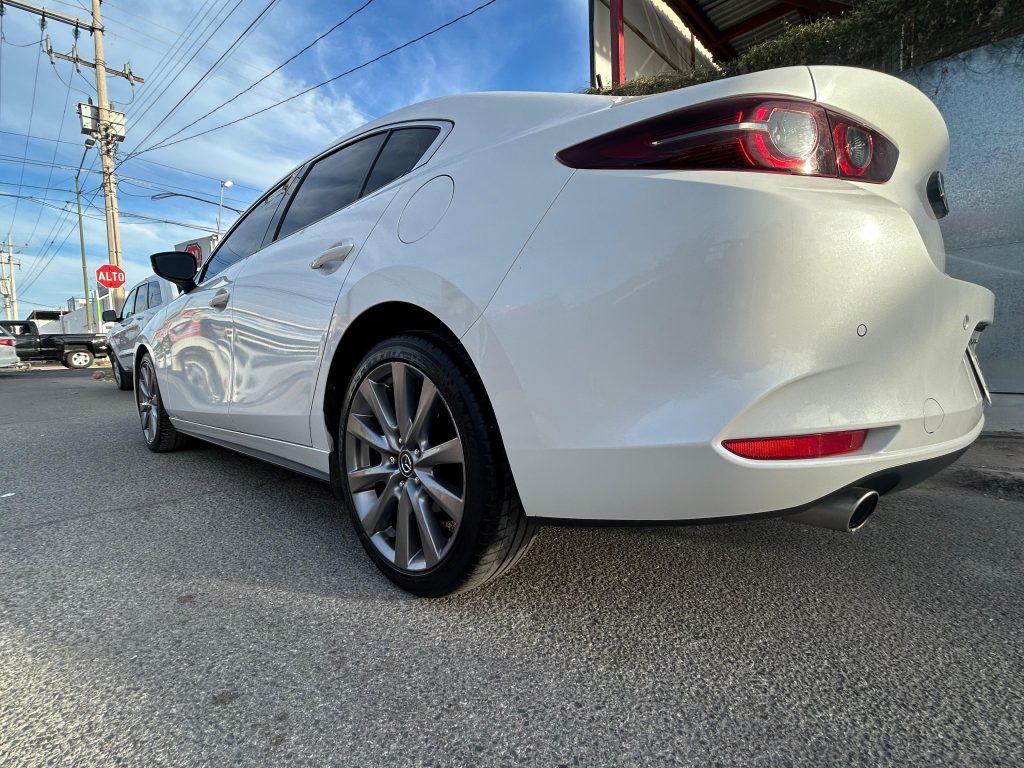 MAZDA 3 GRAND TOURING 2019